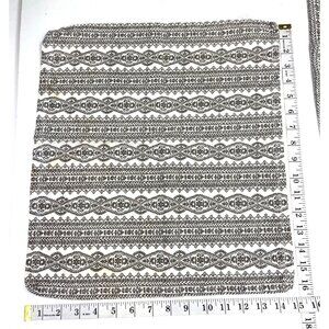 4 Elrene Home Fashions Cloth Napkins 100% Cotton Abstract Floral Gray Cream 16x1